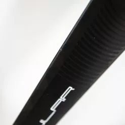 PRO TeXtreme 3-Spoke Tubular Front Wheel - Rim Brake 21 PRO TeXtreme 3-Spoke Tubular Front Wheel - Rim Brake -Pinarello Butik 8T1A0052