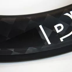 PRO TeXtreme 3-Spoke Tubular Front Wheel - Rim Brake 22 PRO TeXtreme 3-Spoke Tubular Front Wheel - Rim Brake -Pinarello Butik 8T1A0053