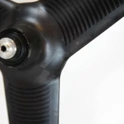 PRO TeXtreme 3-Spoke Tubular Front Wheel - Rim Brake 19 PRO TeXtreme 3-Spoke Tubular Front Wheel - Rim Brake -Pinarello Butik 8T1A0060