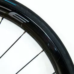 Shimano Dura-Ace C40 R9170 TL Clincher Wheelset - Disc Brake 27 Shimano Dura-Ace C40 R9170 TL Clincher Wheelset - Disc Brake -Pinarello Butik 8T1A0718