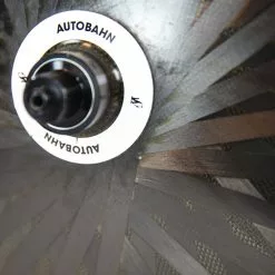 Lightweight Autobahn Tubular Rear Disc Wheel - Rim Brake 29 Lightweight Autobahn Tubular Rear Disc Wheel - Rim Brake -Pinarello Butik 8T1A9338