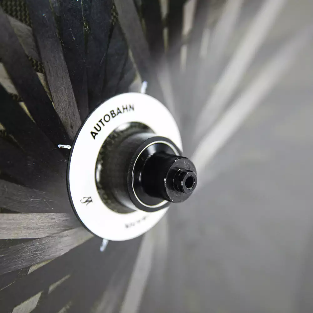 Lightweight Autobahn Tubular Rear Disc Wheel - Rim Brake 6 Lightweight Autobahn Tubular Rear Disc Wheel - Rim Brake - Billede 4