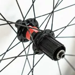 ENVE SES 6.7 Rear - Tubular - Carbon 8 ENVE SES 6.7 Rear - Tubular - Carbon -Pinarello Butik DSC03383 4c2b79f6 cb46 4770 8b5a a814c71bb32a