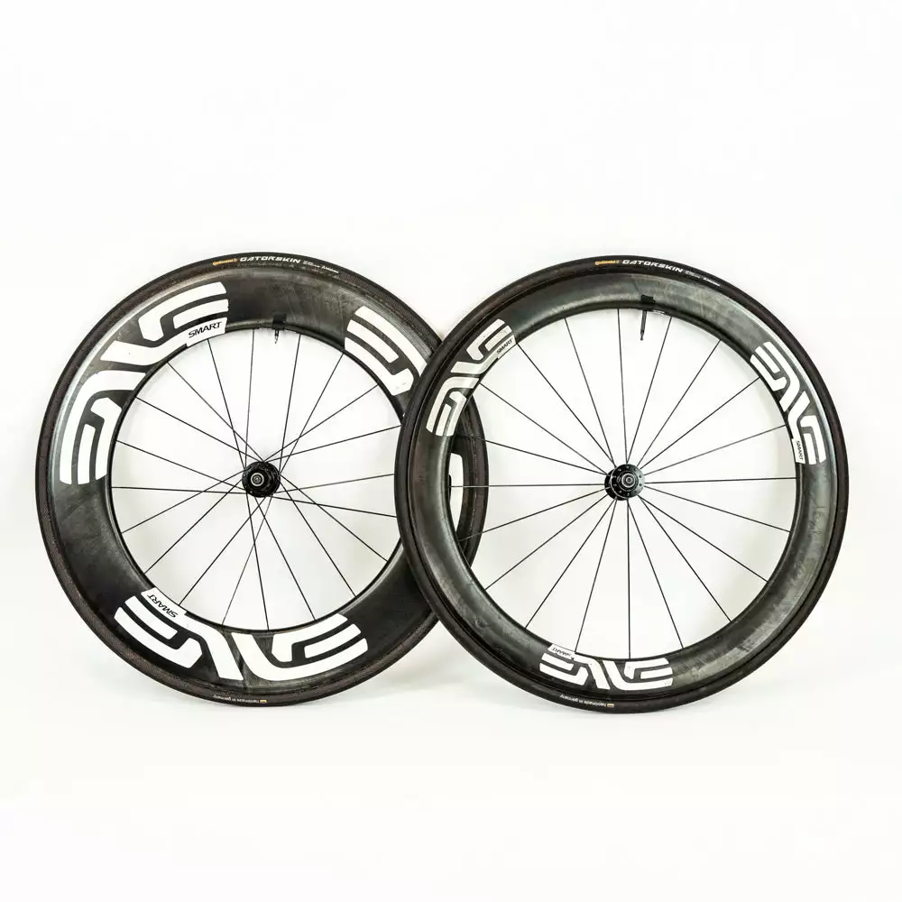 ENVE SES 8.9 AR Rear + ENVE SES 5.6 AR Front - Tubular - Wheelset - Carbon 3 ENVE SES 8.9 AR Rear + ENVE SES 5.6 AR Front - Tubular - Wheelset - Carbon