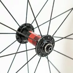 ENVE SES 5.6 AR Rear + SES 4.5 AR Front - Tubular - Wheelset - Carbon 12 ENVE SES 5.6 AR Rear + SES 4.5 AR Front - Tubular - Wheelset - Carbon -Pinarello Butik DSC03415 921d4f72 db55 4339 9175 804dce806a56