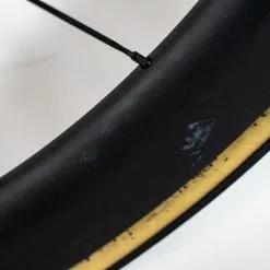 HUNT 45 Team Issue - Disc Wheelset - Tubular - Carbon #4 -Pinarello Butik DSC03593 702e703d e90e 4082 ad89 ac0c40e14794