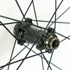 HUNT 45 Team Issue - Disc Wheelset - Tubular - Carbon #4 -Pinarello Butik DSC03612 cb162ebd a2f0 4209 ba5d e39995517857