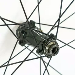 HUNT 45 Team Issue - Disc Wheelset - Tubular - Carbon #5 -Pinarello Butik DSC03642 c8d6d483 516a 4857 8661 c9c90580c6cb