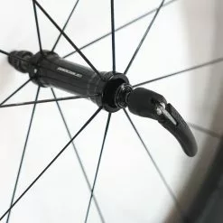 Hunt 82 Carbon Clincher/Tubeless - Aerodynamicist - Front Wheel -Pinarello Butik DSC08293