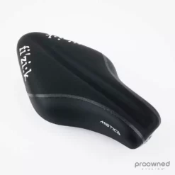 Fizik Mistica TT Saddle - Regular/ 135mm Wide