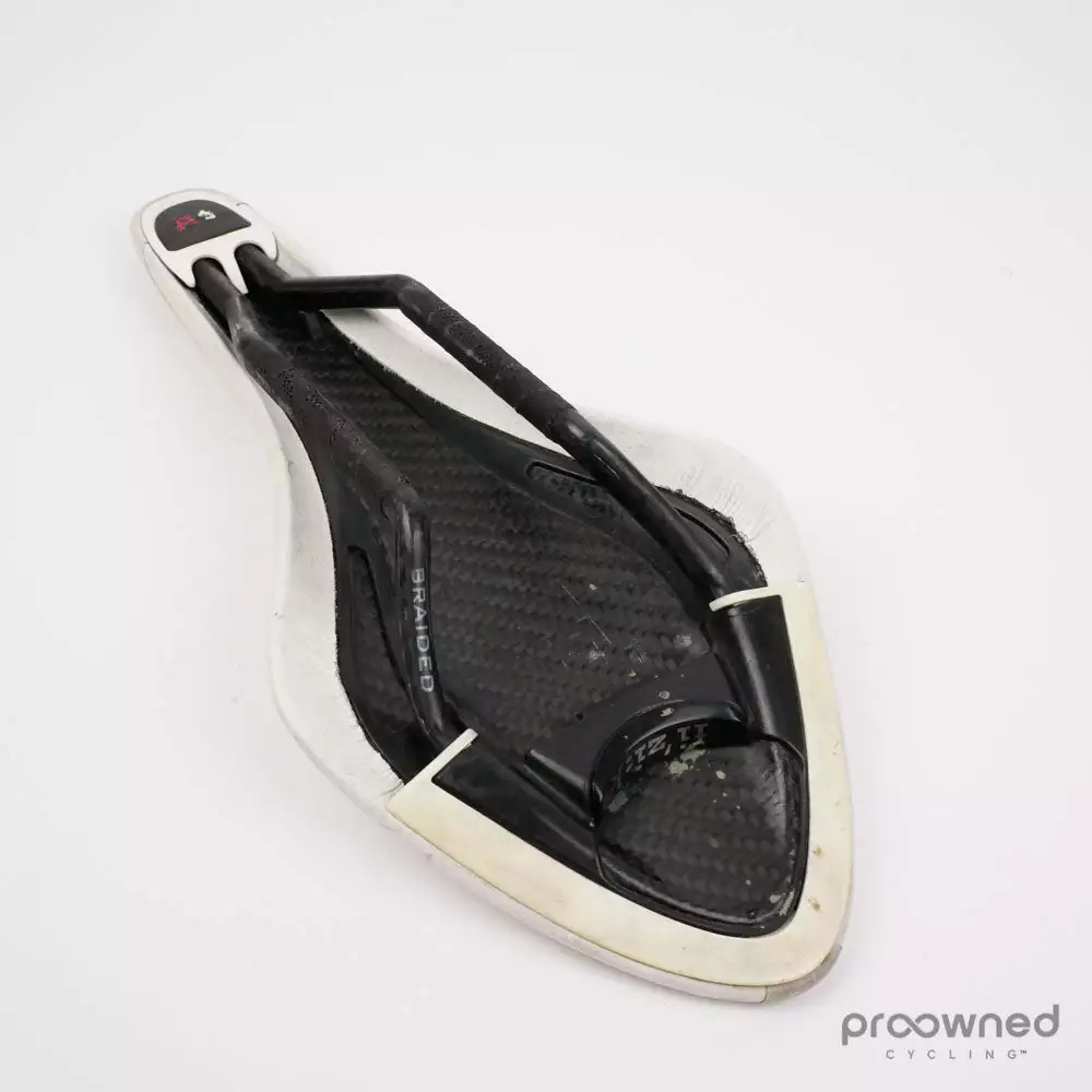 Fizik Arione R1 Carbon Saddle 5 Fizik Arione R1 Carbon Saddle - Billede 3