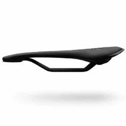 PRO Falcon Performance Saddle - 142mm - Black -Pinarello Butik ppro8 3f8e34a1 d182 42cf ace1 254fdfb0374d